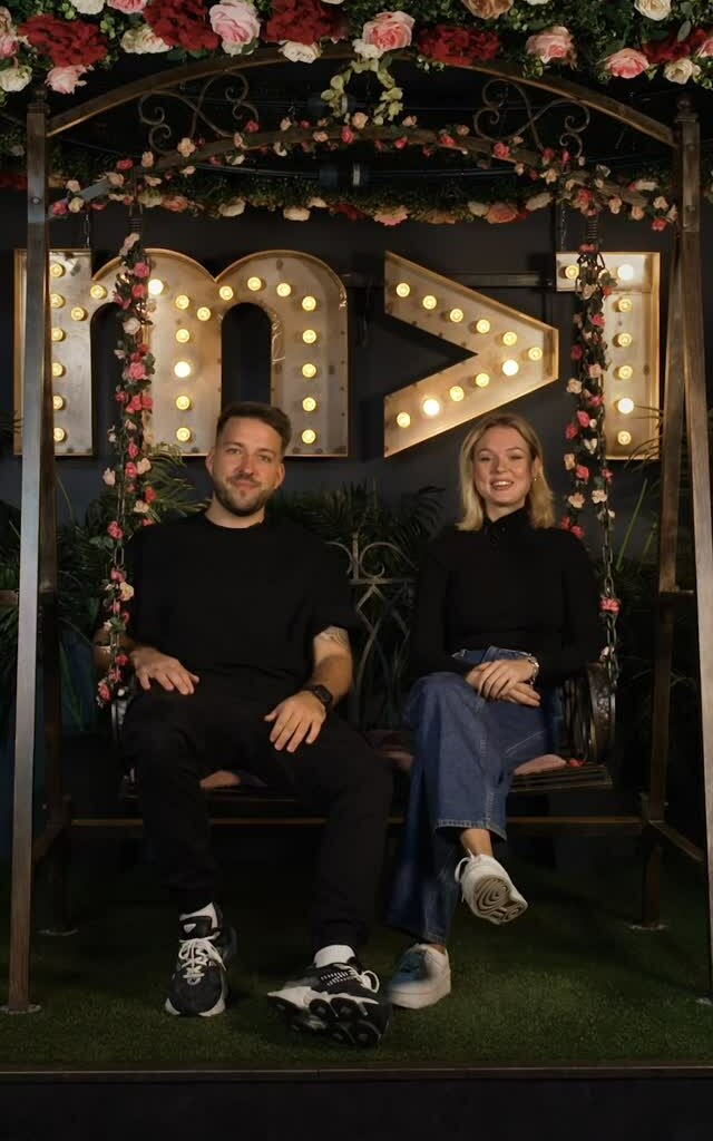 Hier kommt die neue Ausgabe unserer MACH1 Woche mit unserer lieben @annkathrin.woelfel Diesmal zu Gast unser Resident @julezz.dj Wir sehen uns alle am Wochenende im MACH1 ❤️🙌 Freitag: MACH 2000 🪩 Samstag: SATURDAY AGAIN 🥂🍾 Lounge Reservierungen per DM ✉️ Video: @agentur_nachtaktiv . . . #mach1woche #mach1familie #macheinsclub #mach1club #houseofsound #macheins