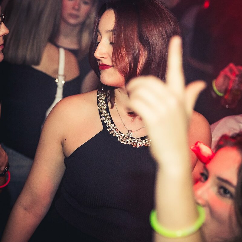 Mach Liebe // 14.02.25