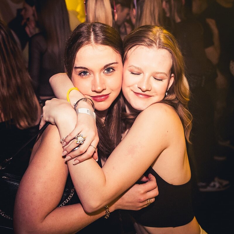 Mach Liebe // 14.02.25