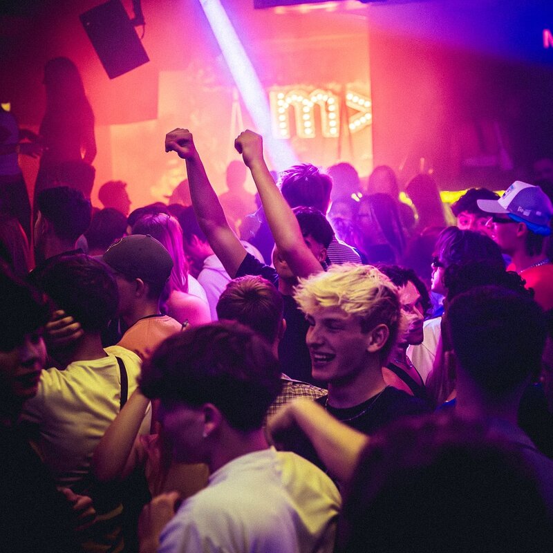 Trapaholics // 16.05.25