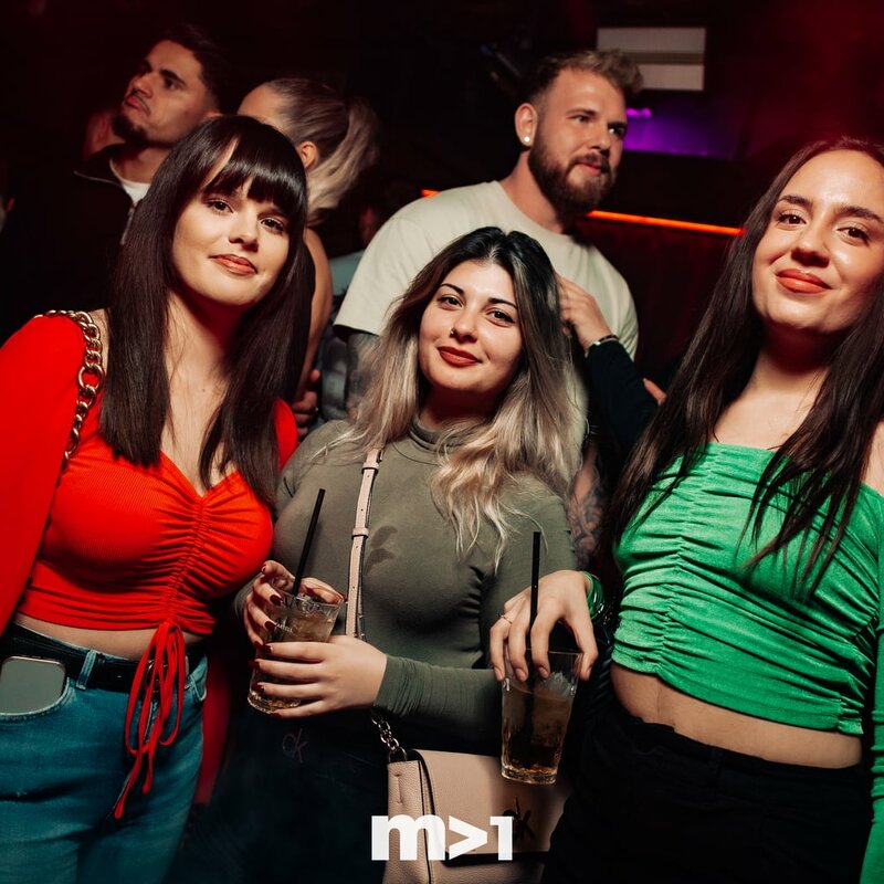 Superstar Saturday // 14.12.24