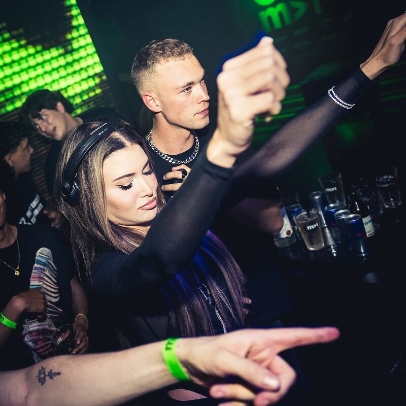 Trapaholics // 16.05.25