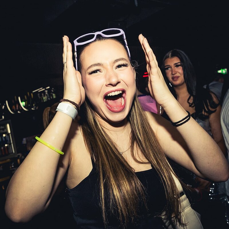 Mach Liebe // 14.02.25